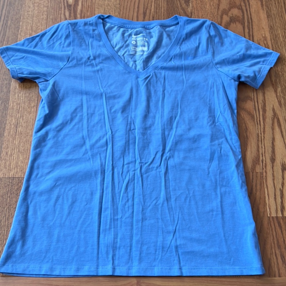 Nike Dri-FIT Logo Women's Training Shirt Light Blue Large Running Workout